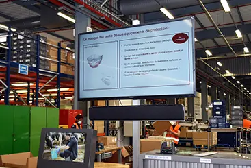 agco massey ferguson digital signage