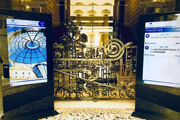 digital signage for convention center